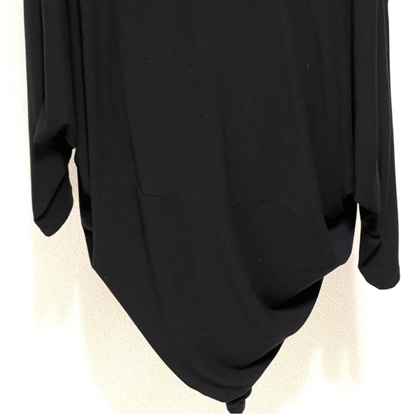 The Group by Babaton Cocoon Woman Black Aritzia Draped Cardigan Size M/L - Picture 7 of 15